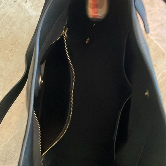Burberry small leather tote - Picture 5 of 12